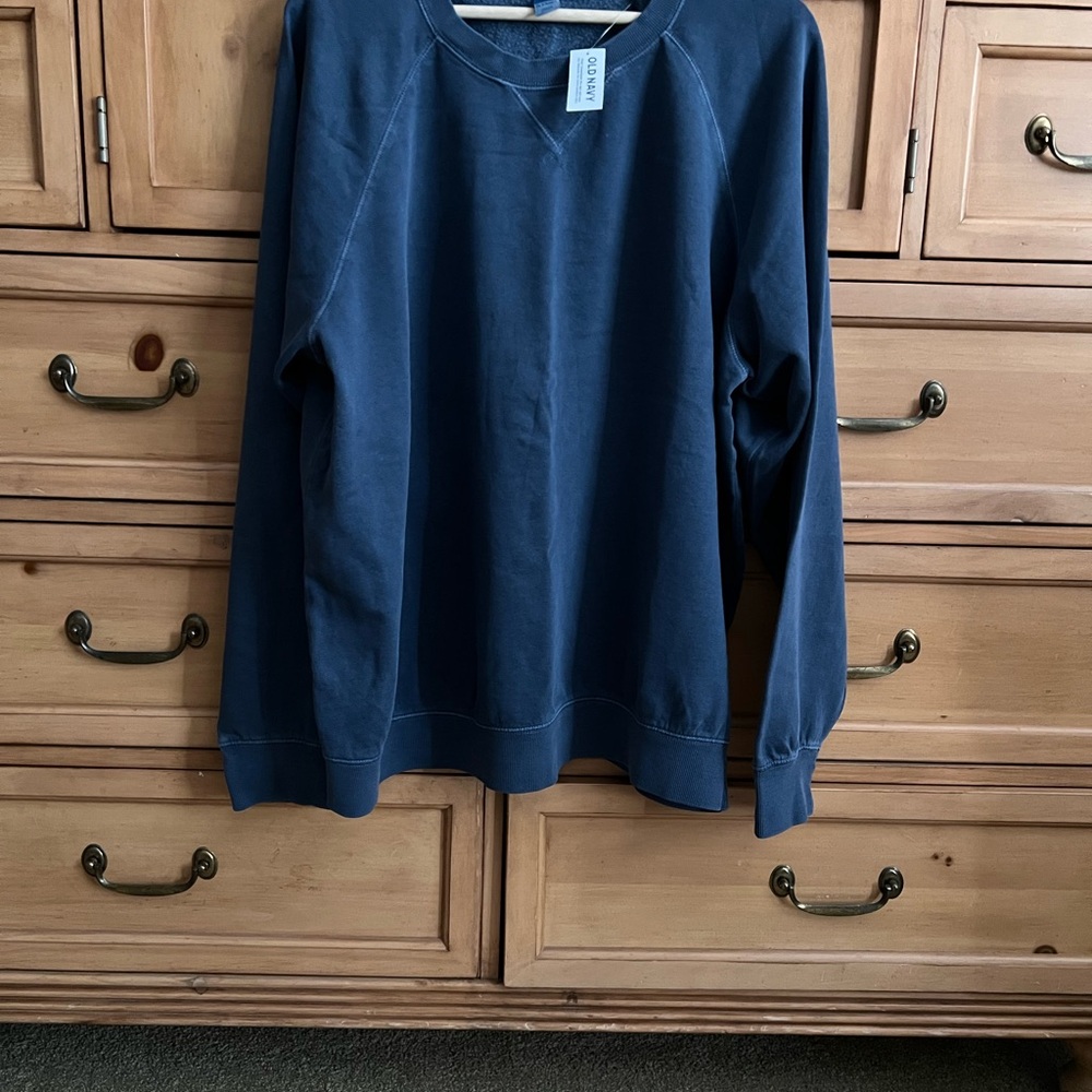Blue Old Navy Crewneck Sweatshirt